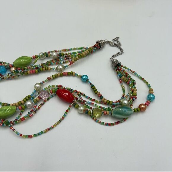 Multi Strand Beaded Costume Necklace - Picture 5 of 5